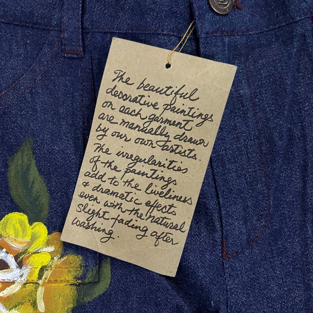 VTG Y2K Mandalay Jeans size 4 Straight Leg Hand Painted Flowers Patch Pocket - Picture 3 of 15